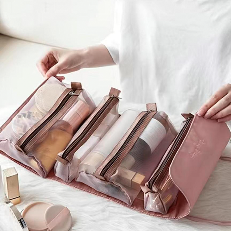 Cosmetiquera de cuatro compartimentos